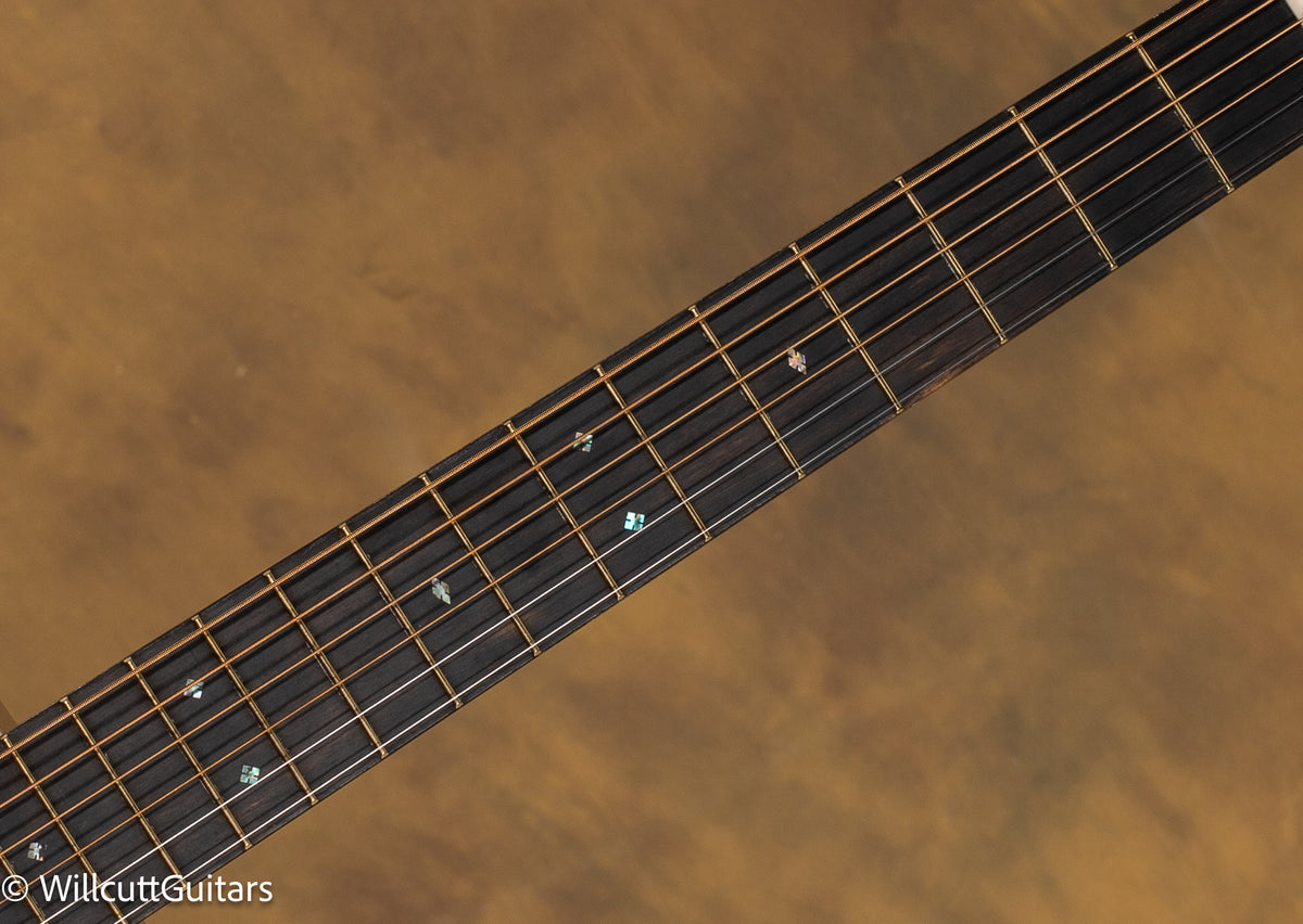 Martin 000-28 Modern Deluxe