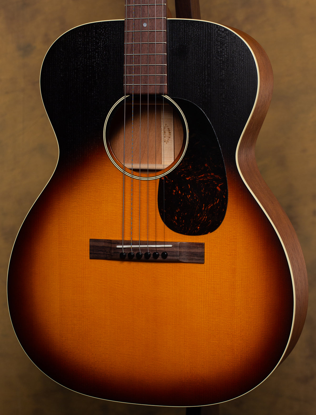 2022 Martin 000-17 Whiskey Sunset
