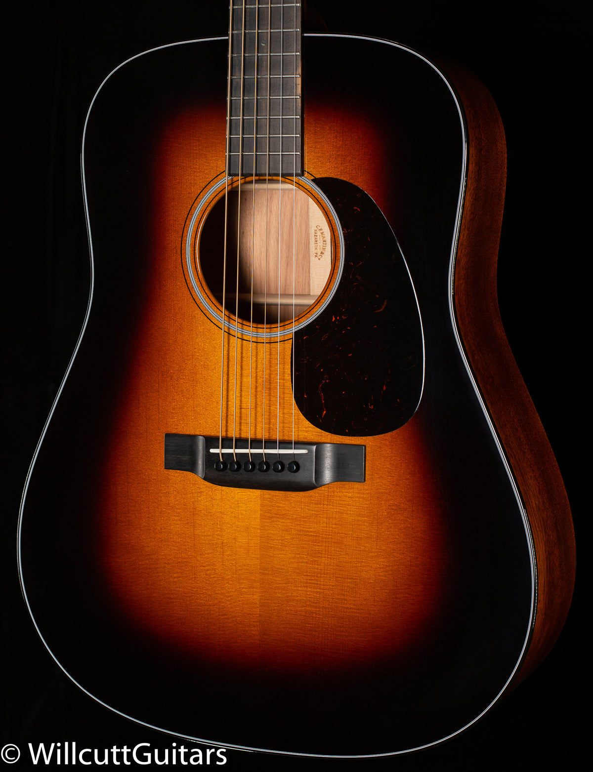 Martin Custom Shop Dreadnought Style 18 Sunburst Sinker Mahogany (408)