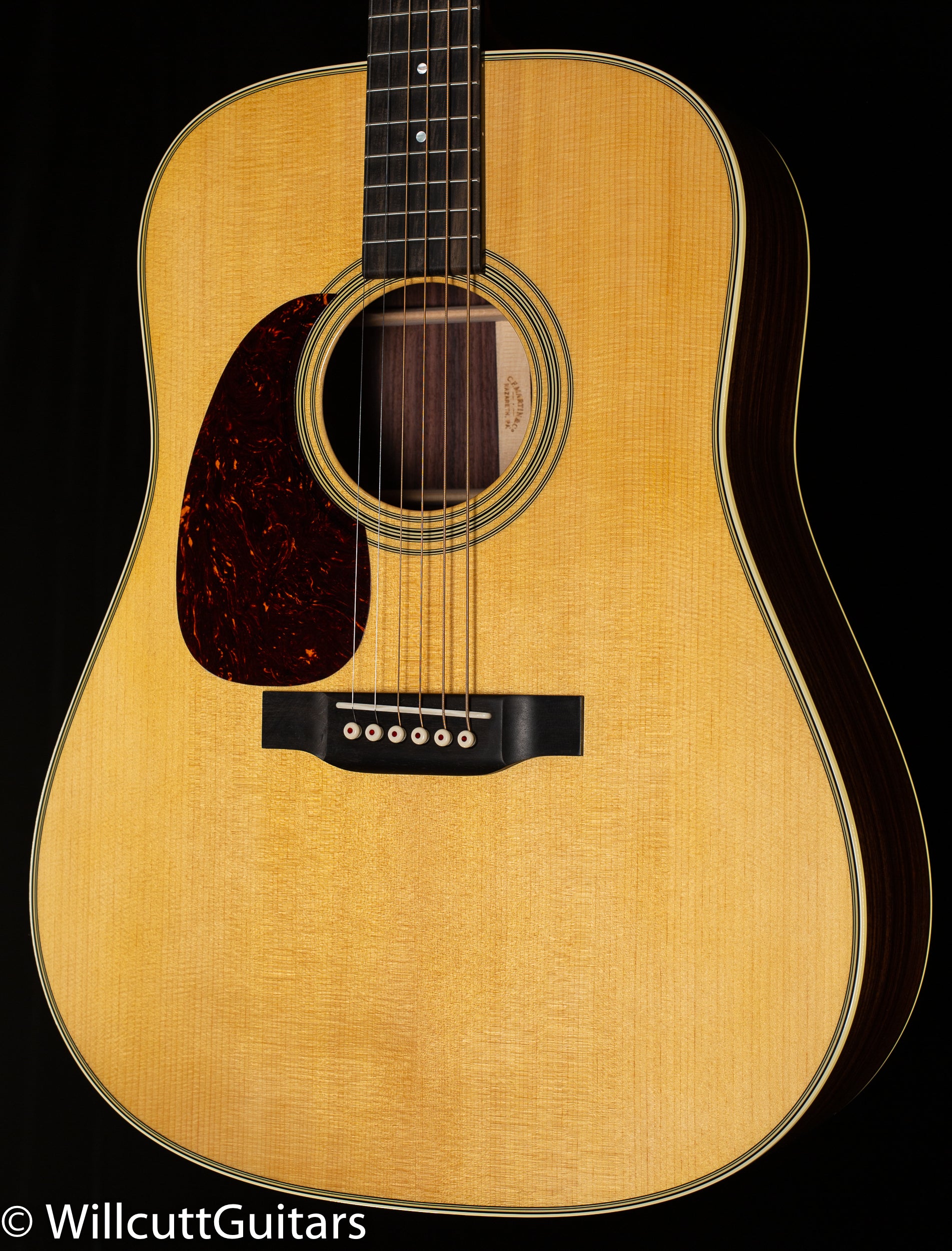 Martin D-28 Lefty (956) - Willcutt Guitars