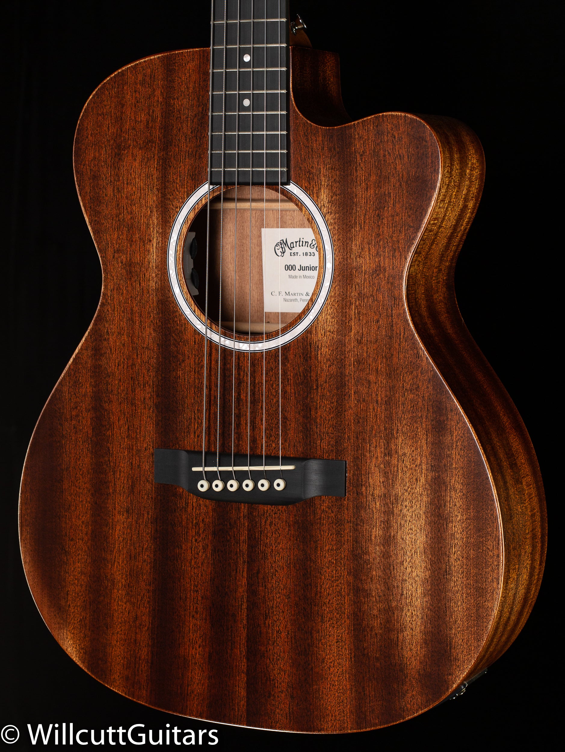 Martin 000CJr-10E Streetmaster Satin (392) - Willcutt Guitars