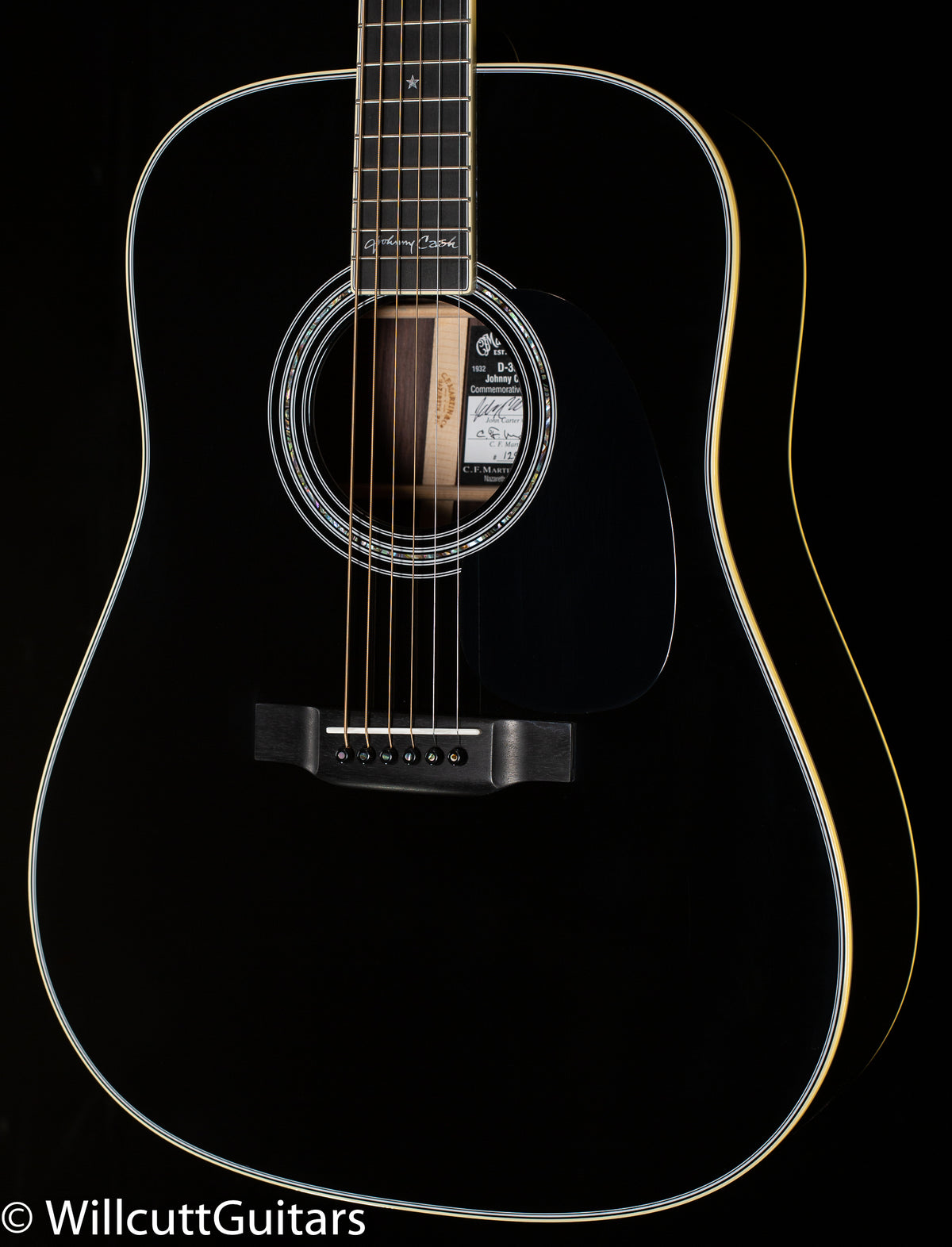 Martin D-35 Johnny Cash (080)
