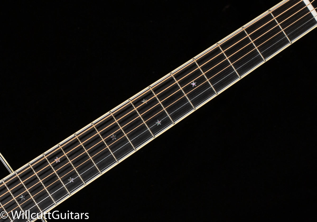 Martin D-35 Johnny Cash (080)