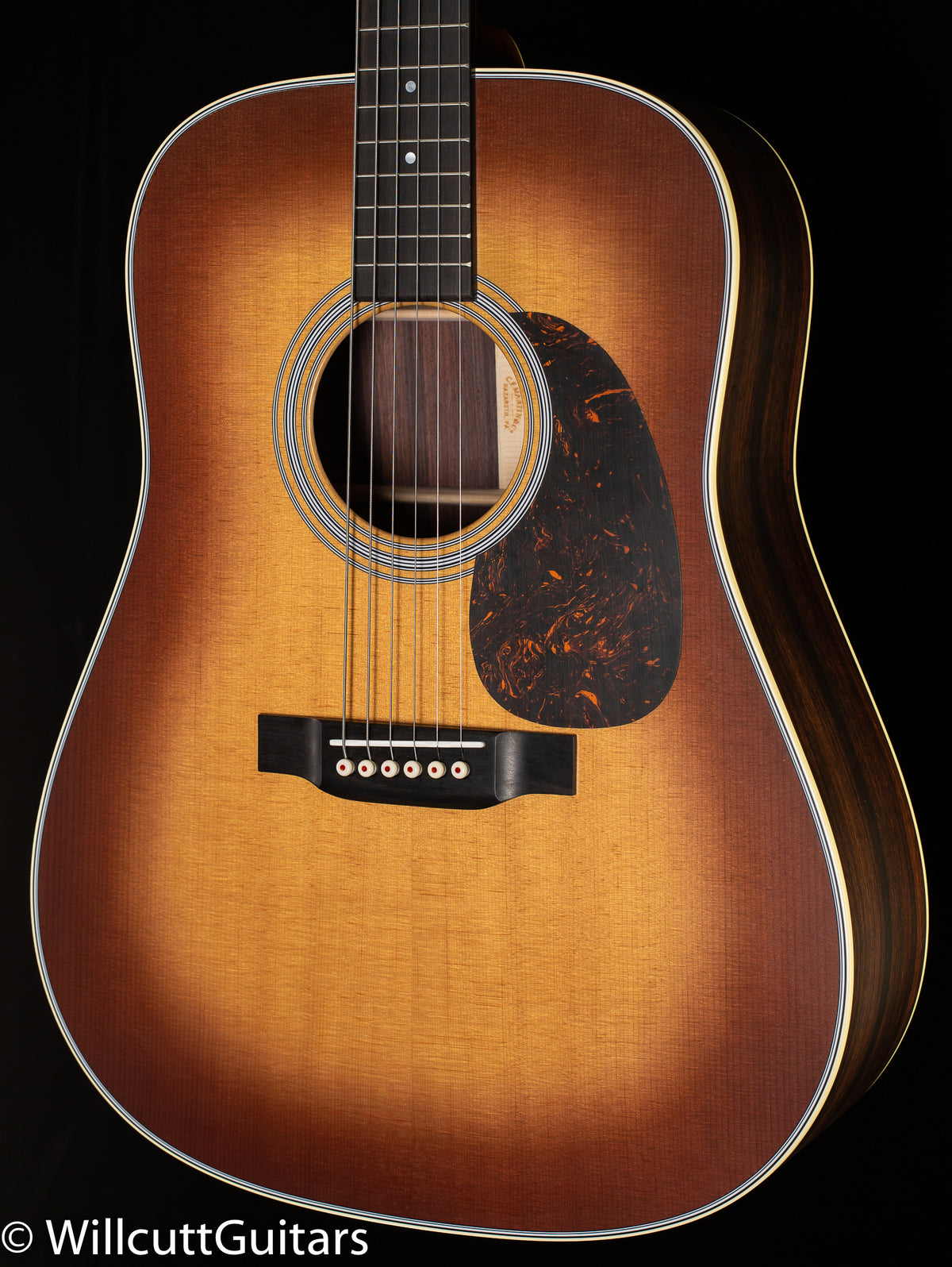 Martin D-28 Satin Amberburst (955)