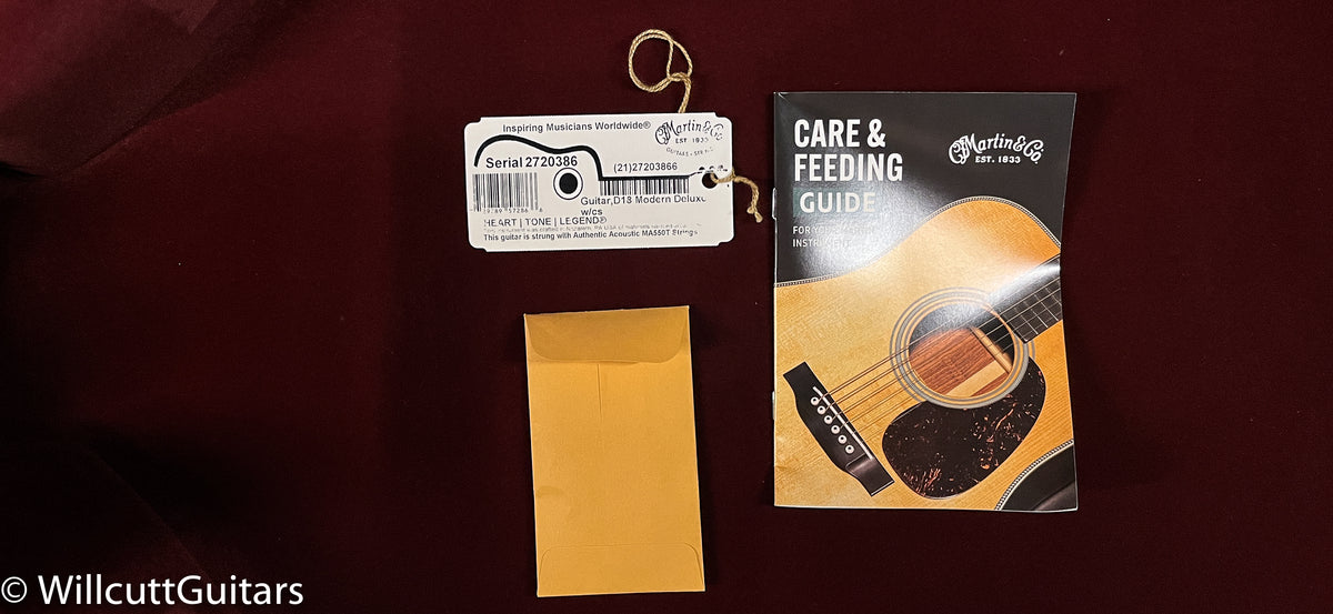 Martin D-18 Modern Deluxe (386)