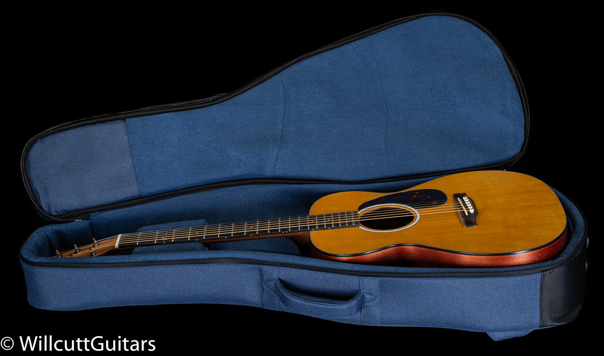 Martin 000JR-10E Shawn Mendes (065)