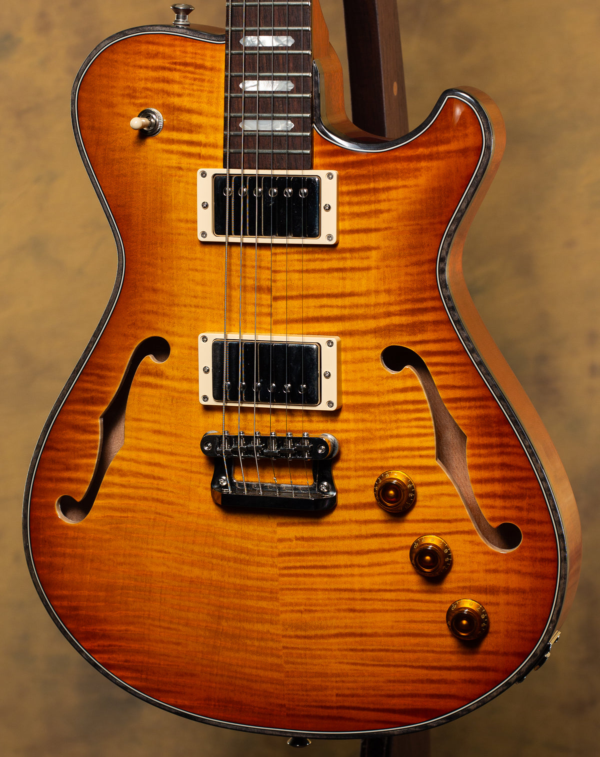 Knaggs Influence Chena Vintage Burst Gloss Tier 2