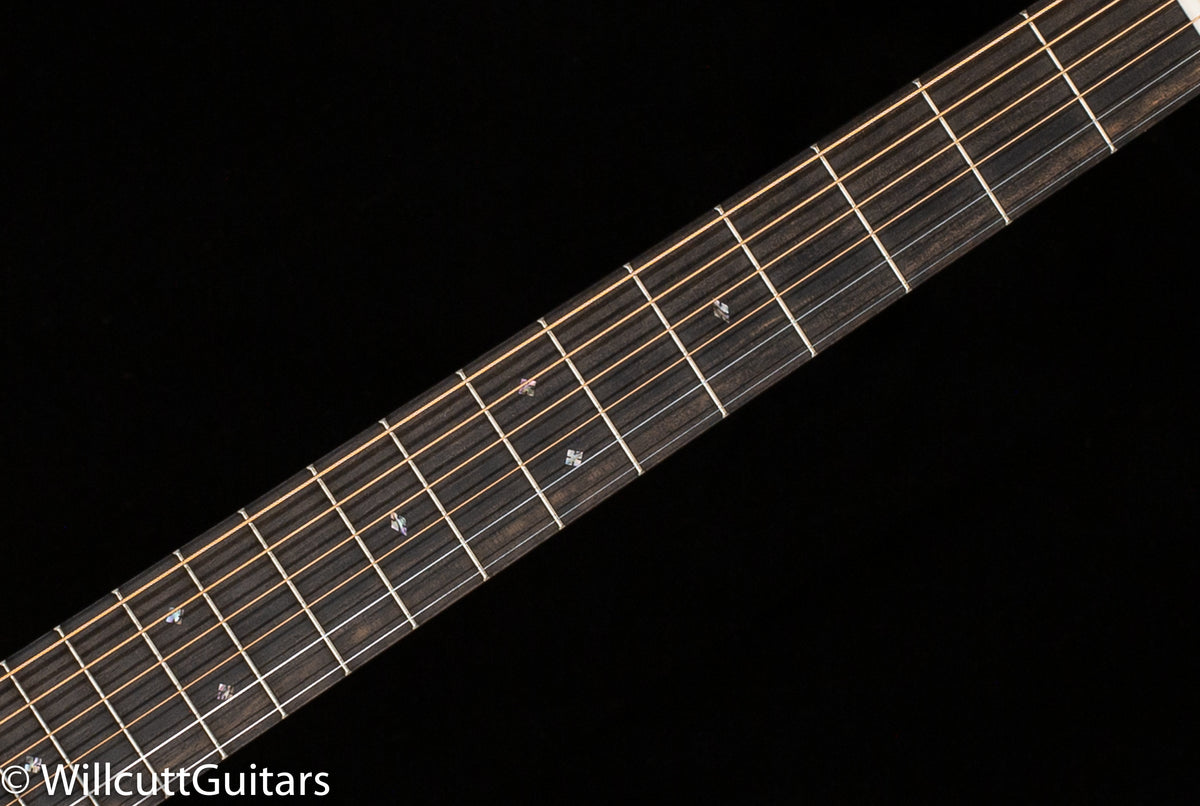 Martin OM-28E LR Baggs (121)