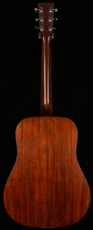 Martin D-18 Authentic 1937 VTS (213)