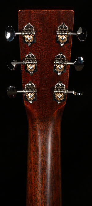 Martin D-18 Authentic 1937 VTS (213)