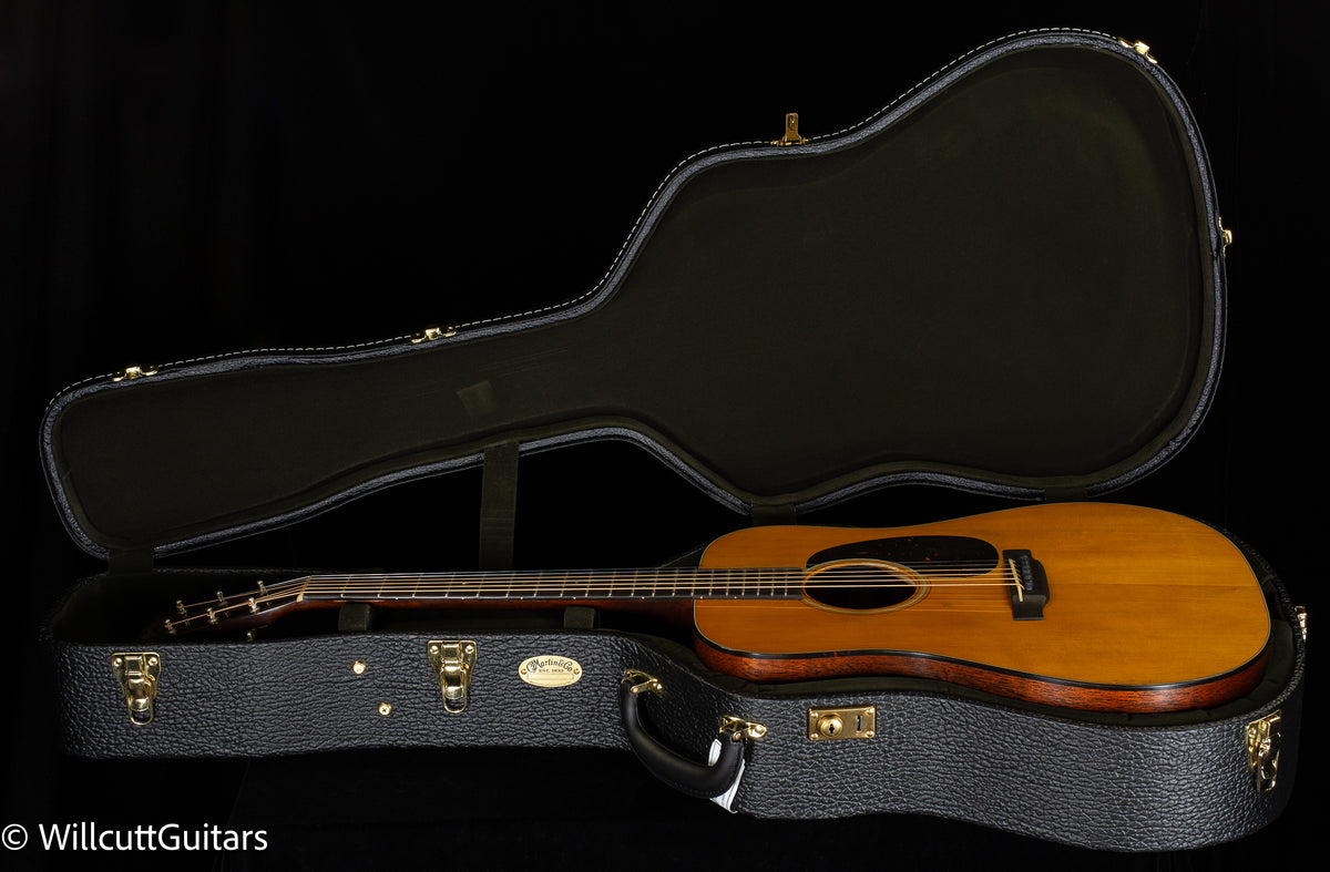 Martin D-18 Authentic 1937 VTS Aged (221)