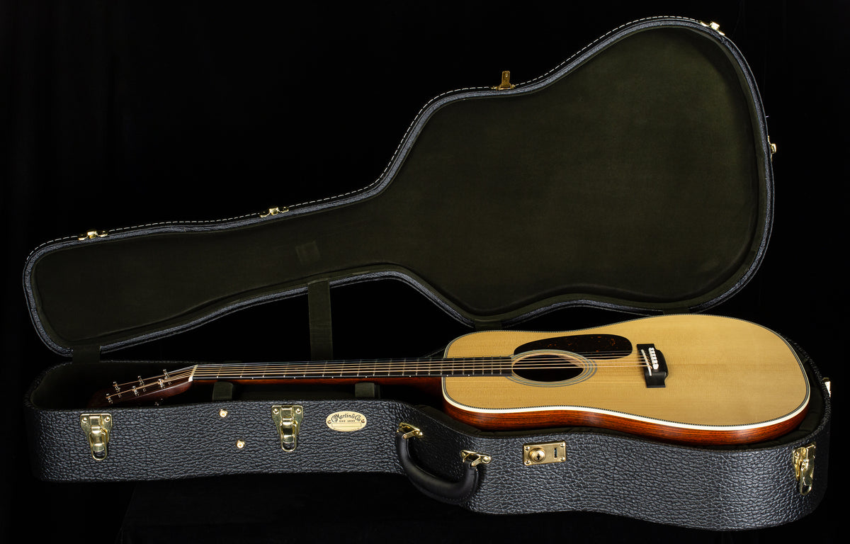 Martin D-28 Authentic 1937 VTS Guatemalan Rosewood (207)