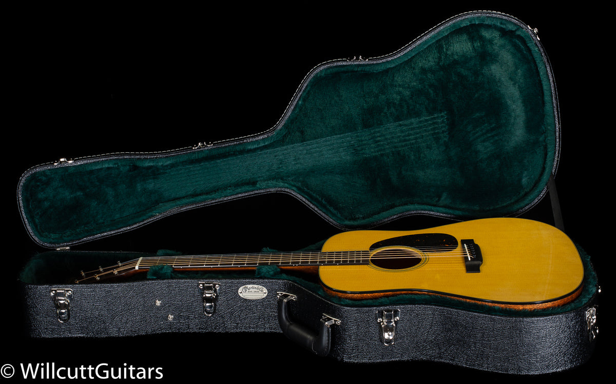 Martin D-18 (591)