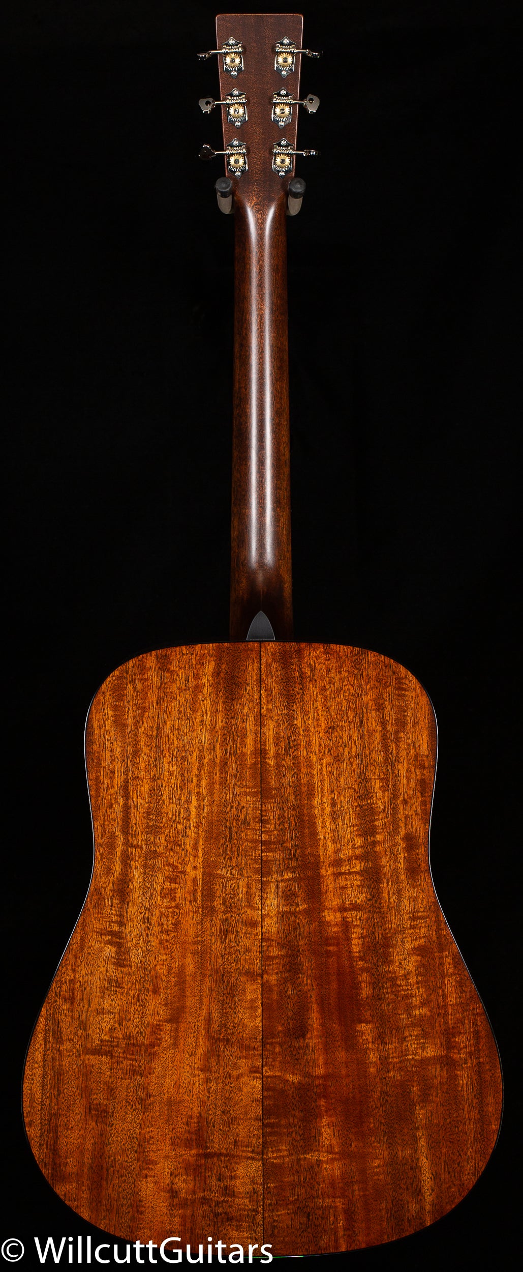 Martin D-18 (819)