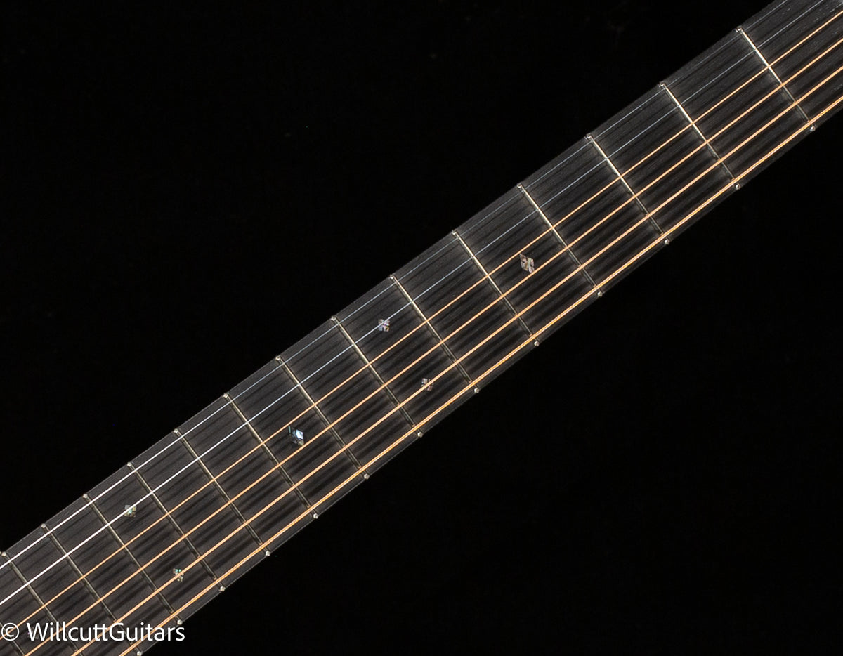 Martin Custom Shop D-28 Authentic 1937 Lefty (255)