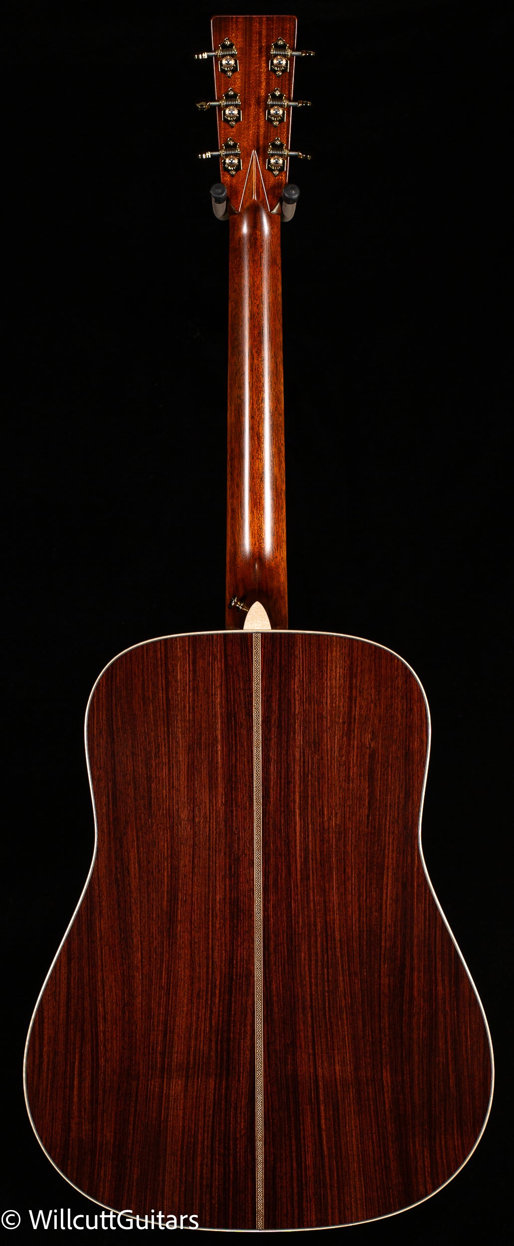 Martin D-28E Modern Deluxe (525)