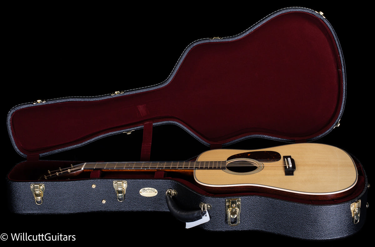 Martin D-28E Modern Deluxe (525)