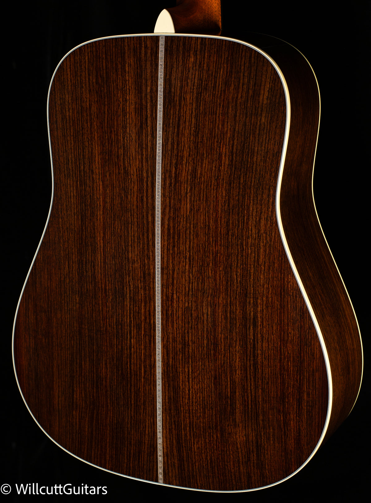 Martin HD-28 (550) STORE DEMO