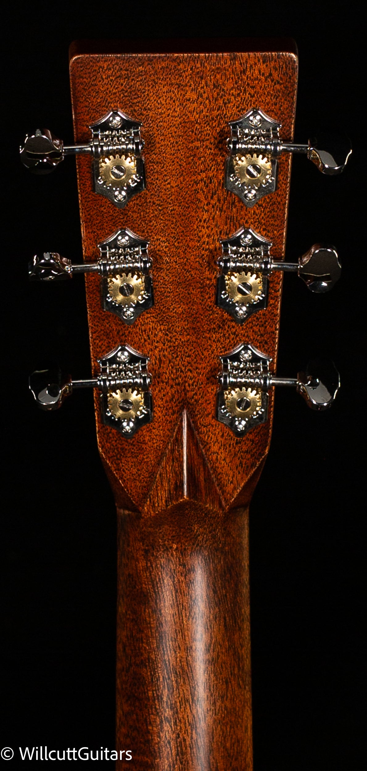 Martin HD-28 Sunburst (619)