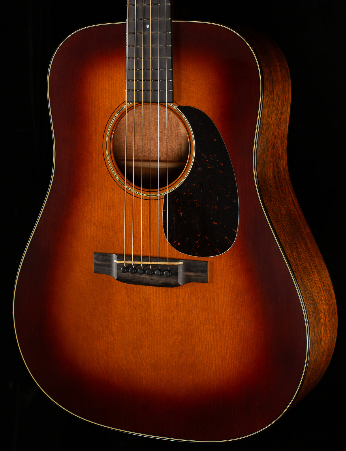 Martin Custom Shop D-18 Authentic 1937 Ambertone Stage 1 Aged (028)
