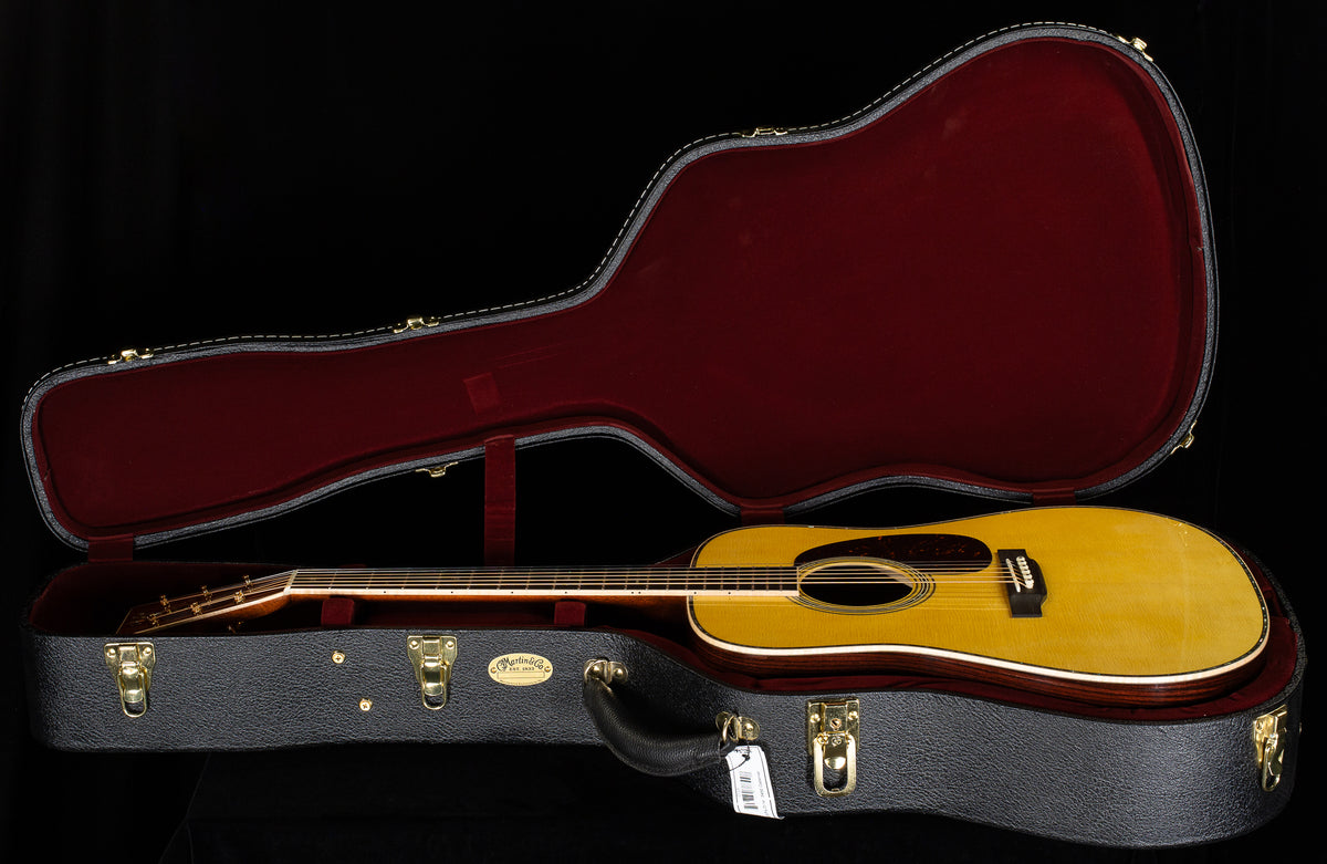 Martin Custom Shop Willcutt Exclusive Dreadnought High Altitude Swiss Spruce/Wild Grain East Indian Rosewood  624)
