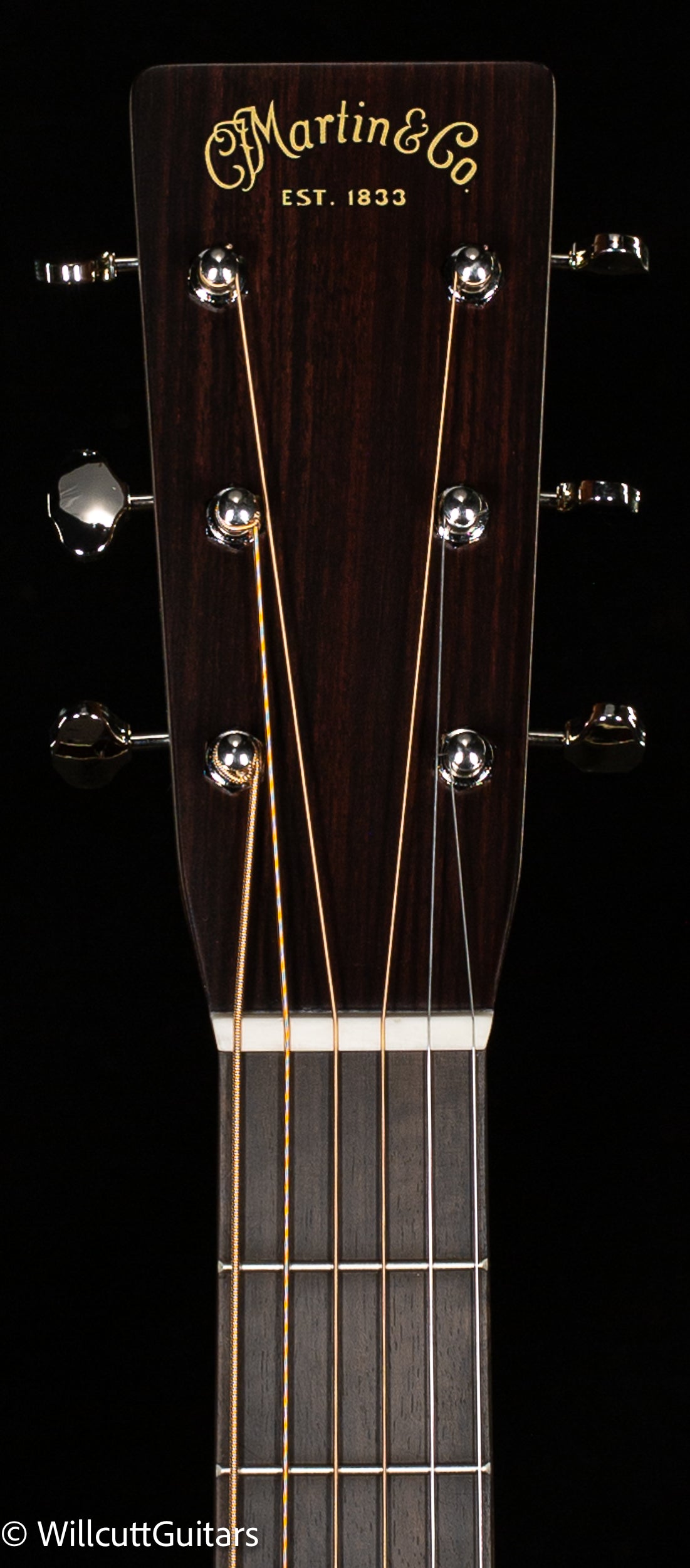 Martin OM-28 Sunburst (095)