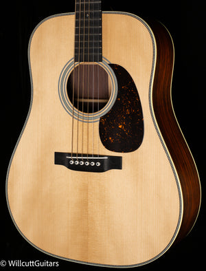 Martin D-28 Authentic 1937 VTS Guatemalan Rosewood (102)