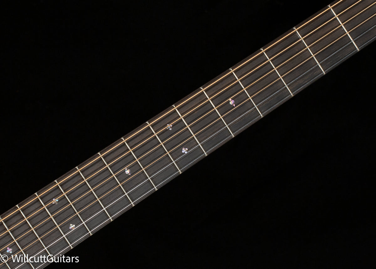 Martin 000-28 (244)
