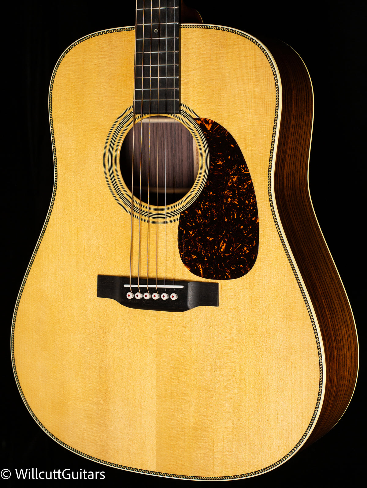 Martin HD-28 2024 Spec (924)