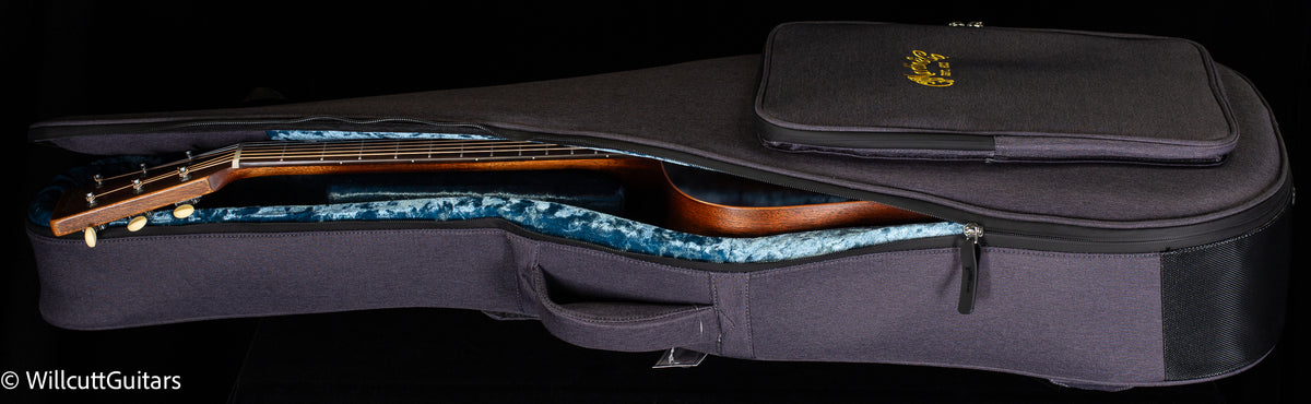 Martin D-15M StreetMaster (130)