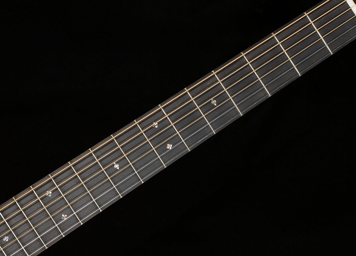 Martin HD-28 (806)
