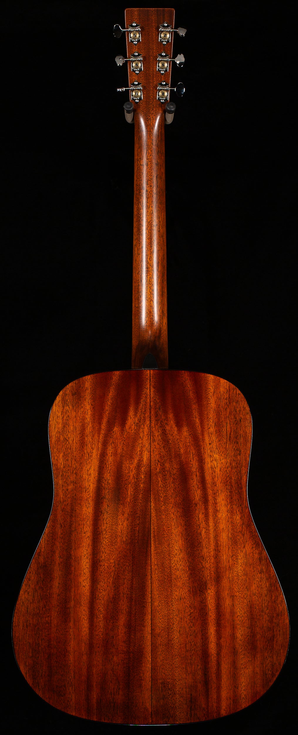 Martin D-18 (518)