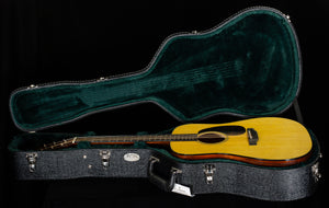 Martin D-18 (518)