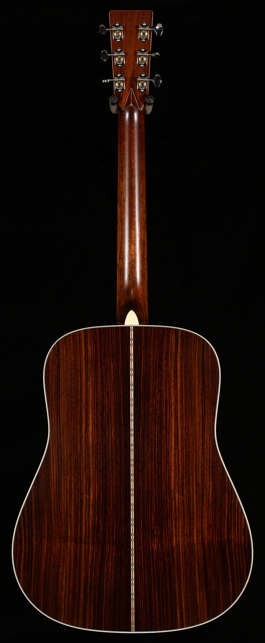 Martin D-28 2024 Spec (587)