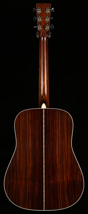 Martin D-28 (587)