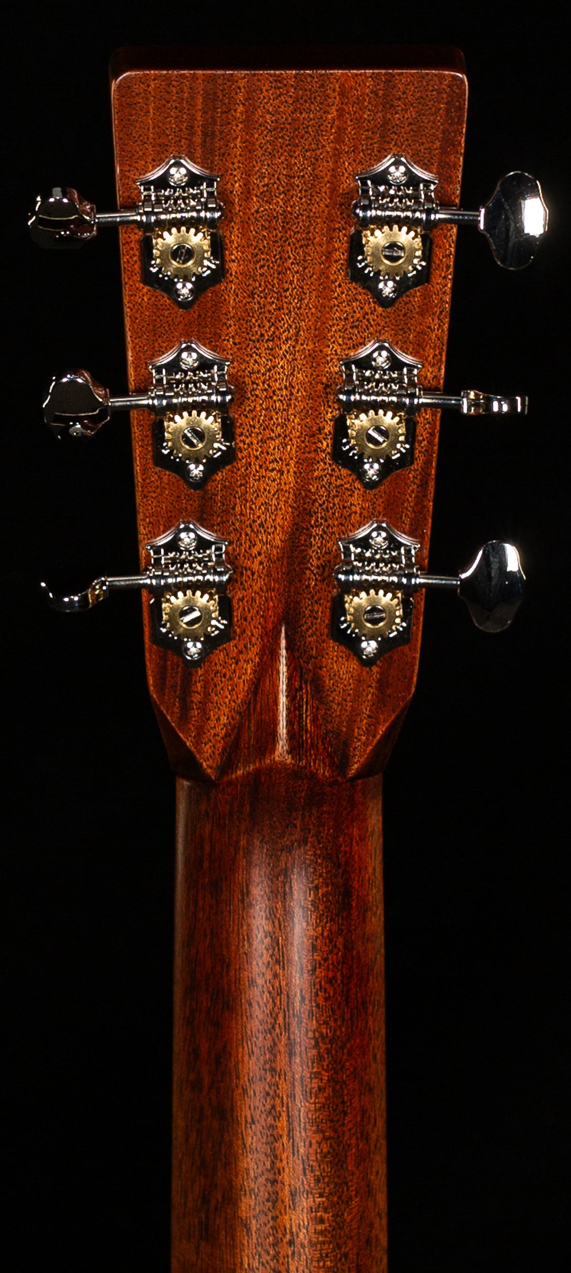 Martin D-28 2024 Spec (587)