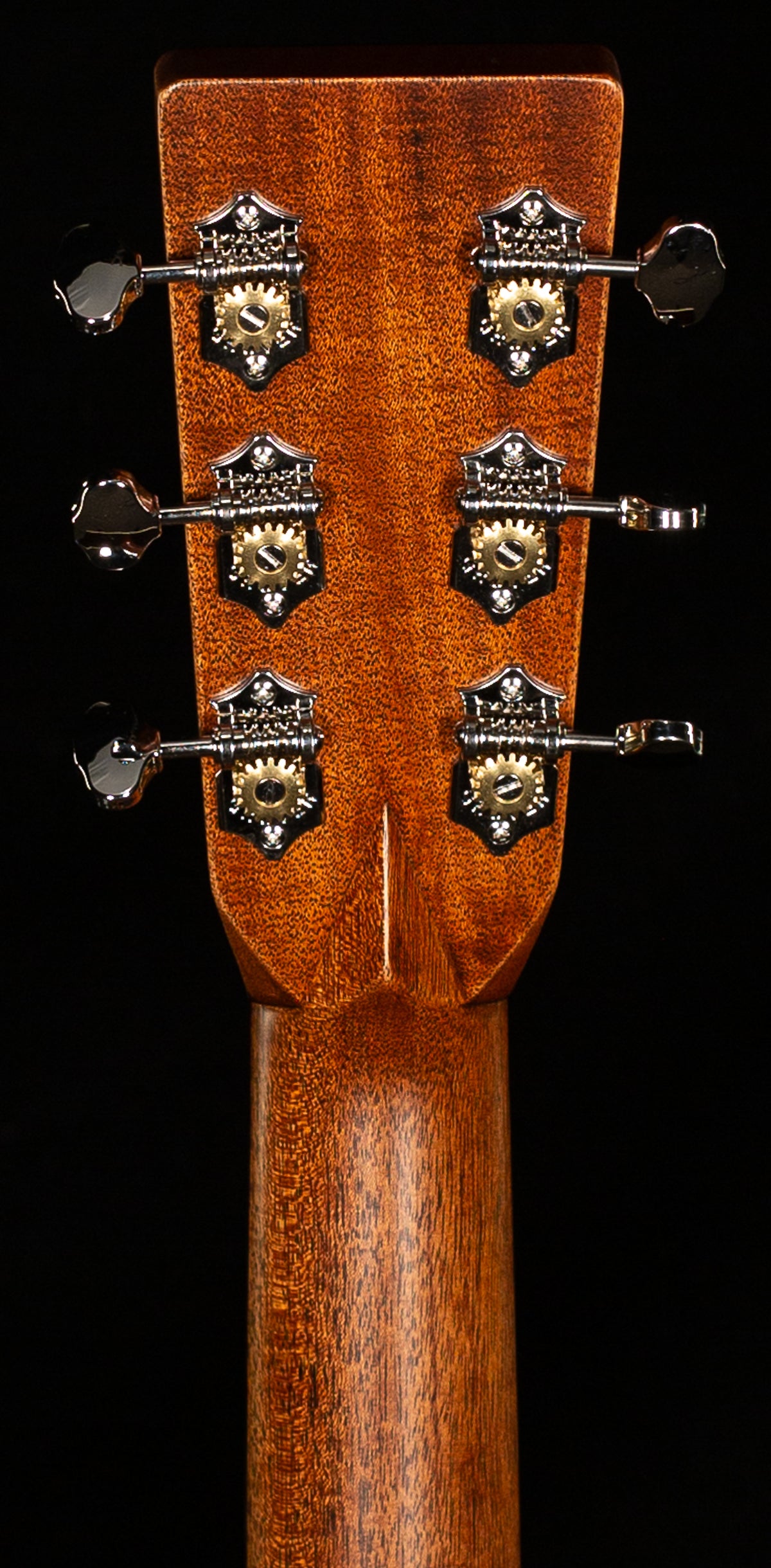 Martin Custom Shop 28 Style Dreadnought Willcutt Exclusive Large Soundhole Adirondack (258)