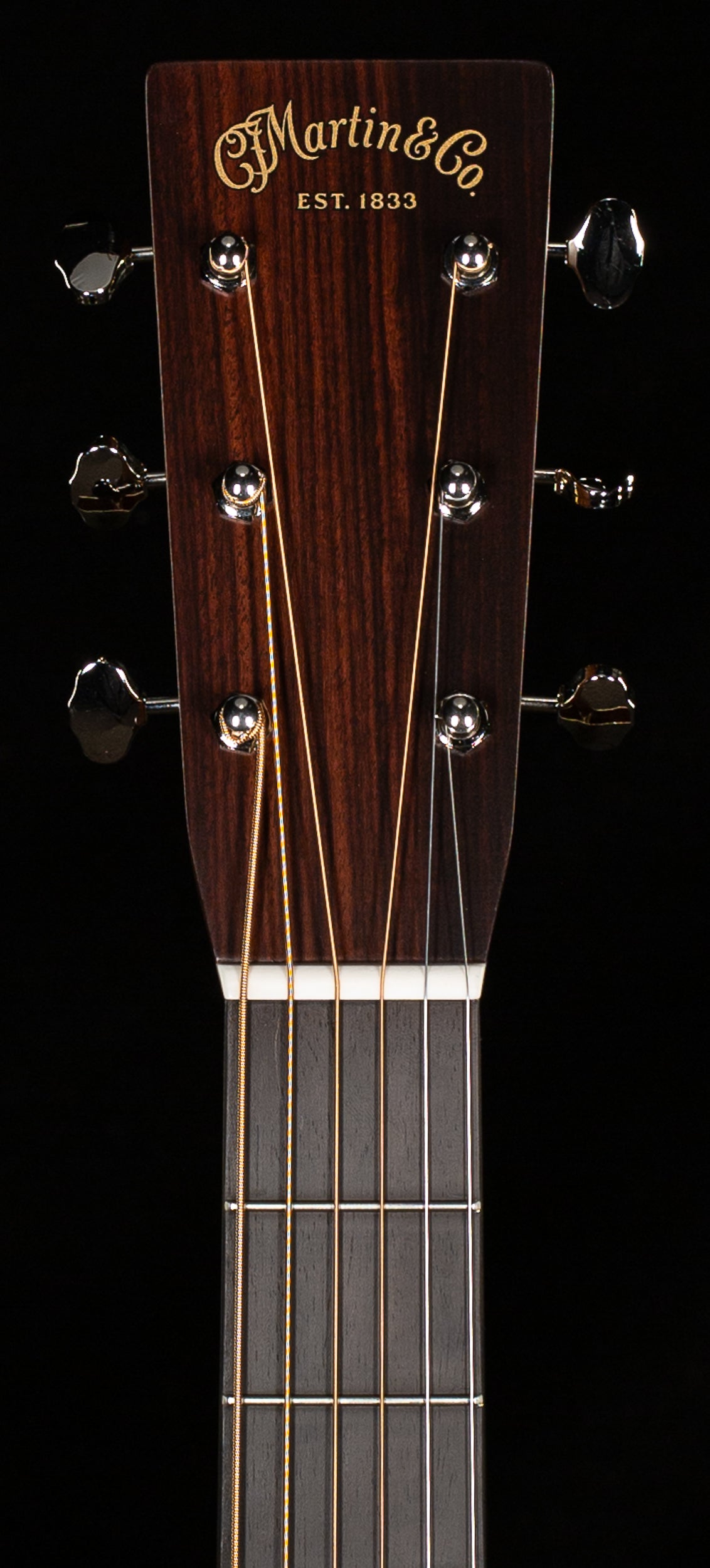 Martin Custom Shop 28 Style Dreadnought Willcutt Exclusive Large Soundhole Adirondack (810)