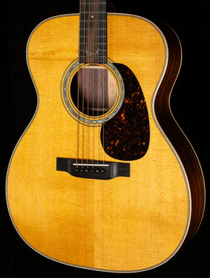 Martin 000-28 Brooke Ligertwood Sunburst (329)