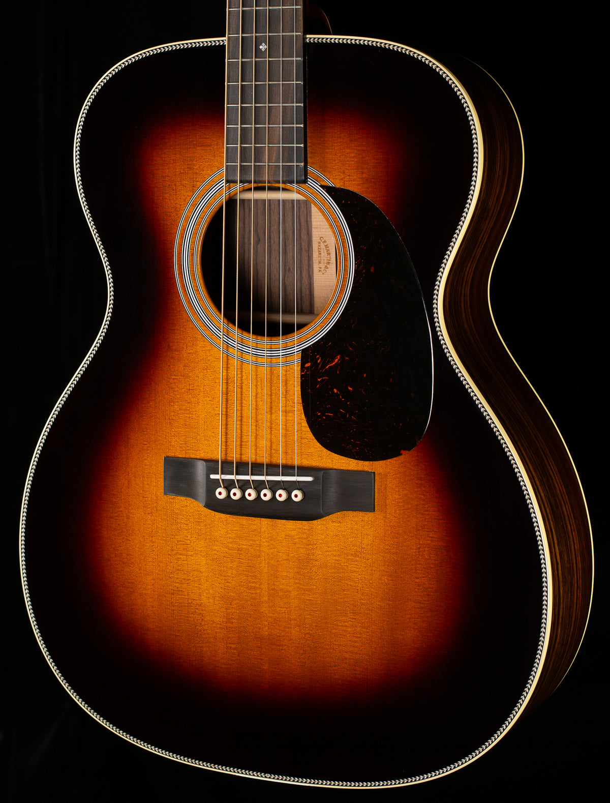 Martin 000-28 Sunburst (683)