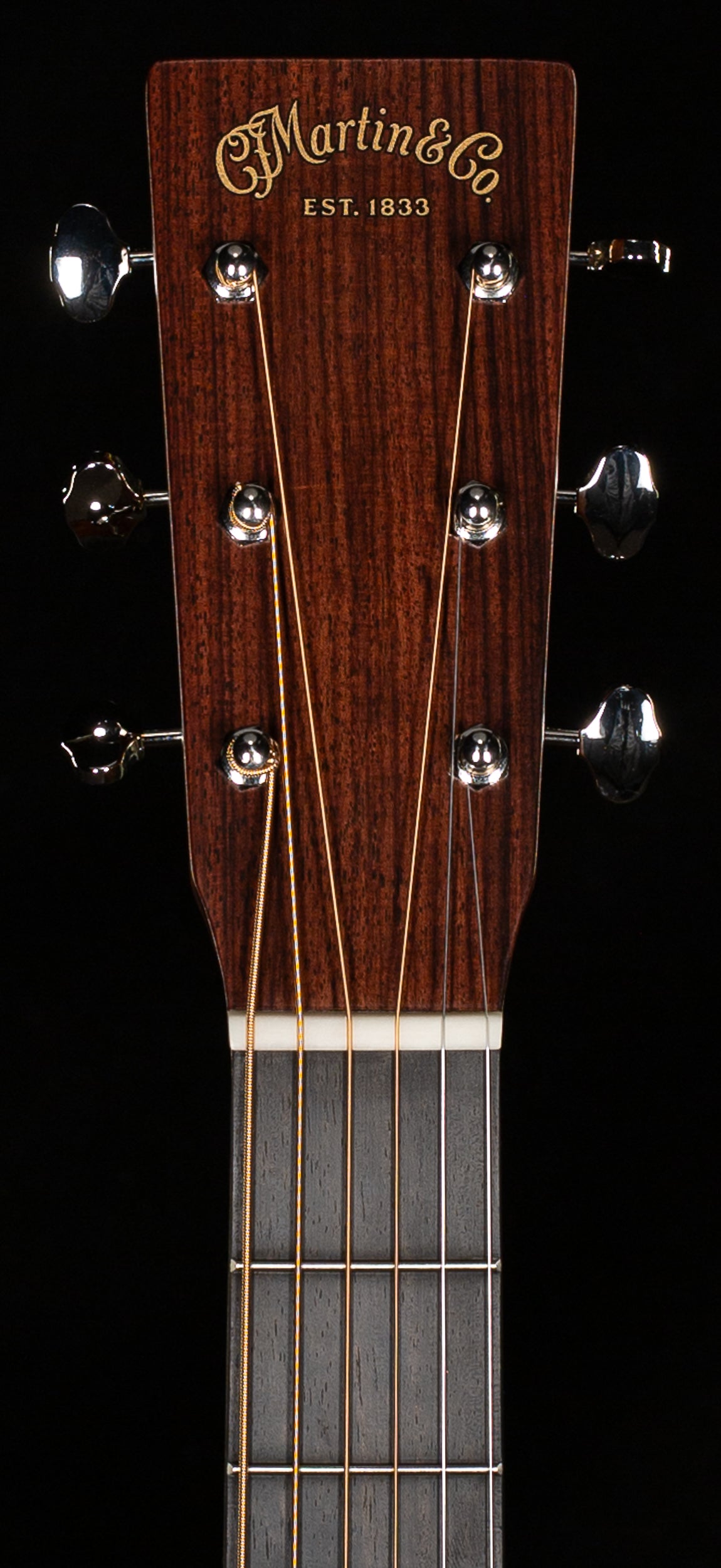 Martin D-18 Sunburst 2024 Spec (695)