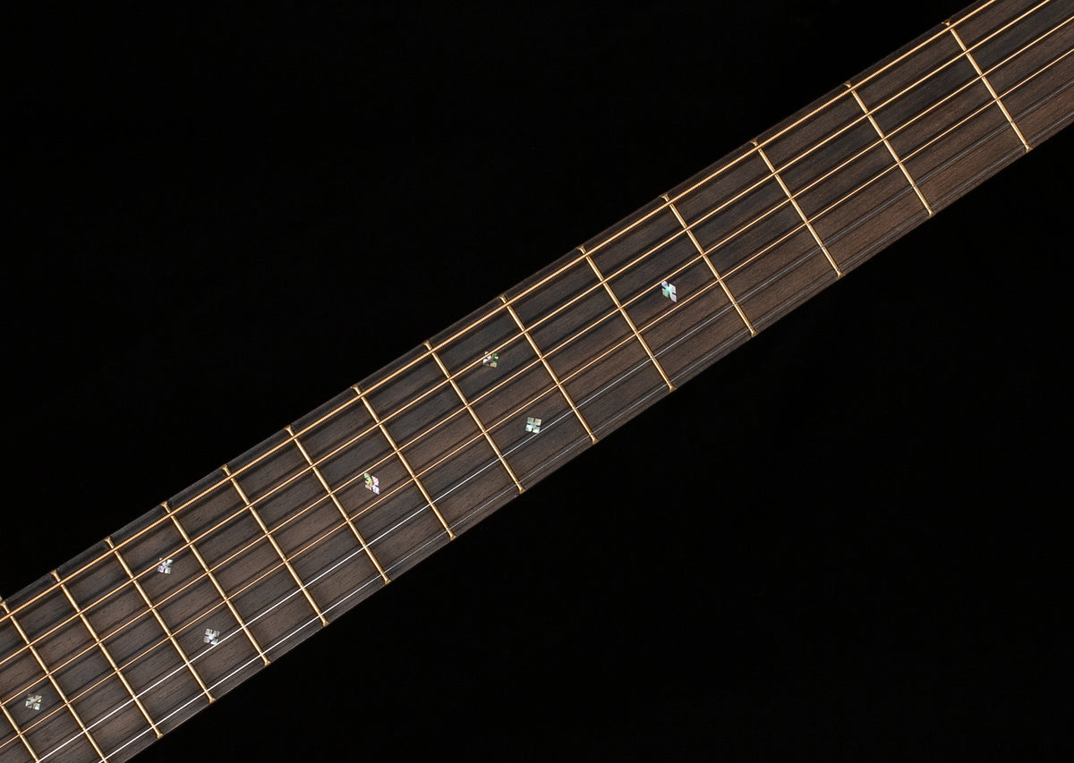 Martin OM-28E Modern Deluxe  (171)