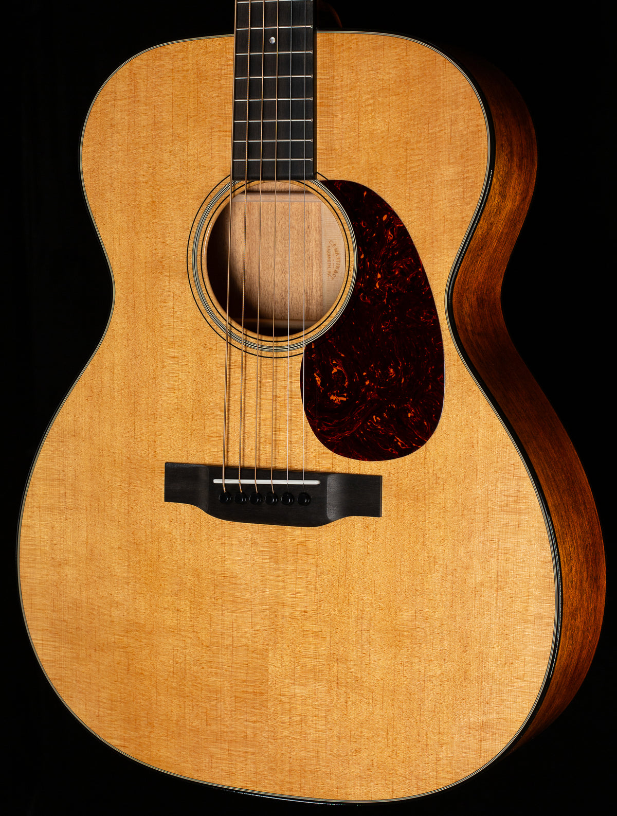 Martin 000-18 (057)