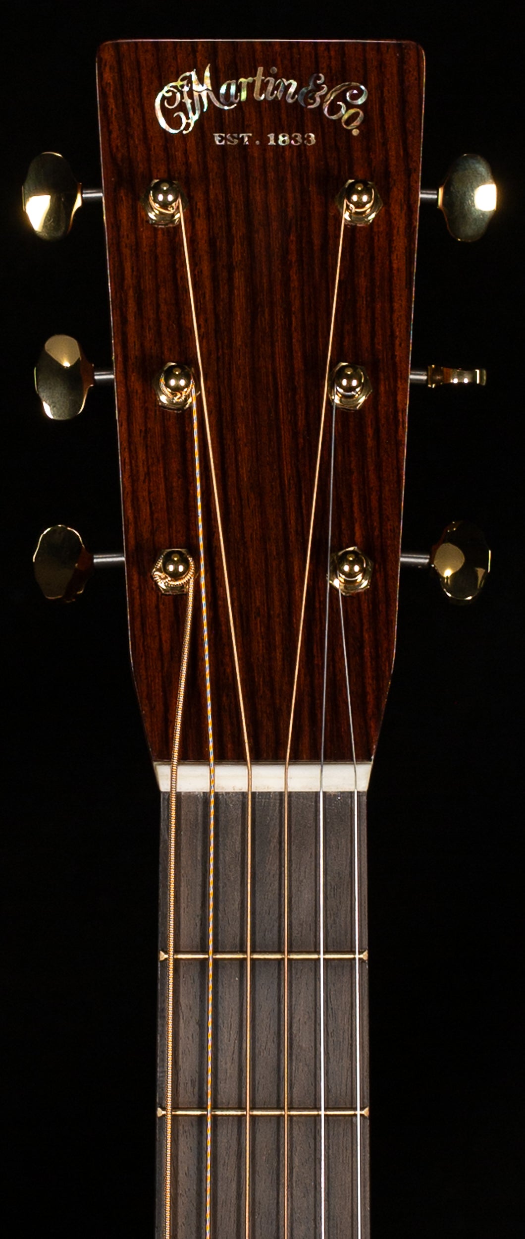 Martin D-28E Modern Deluxe (200)