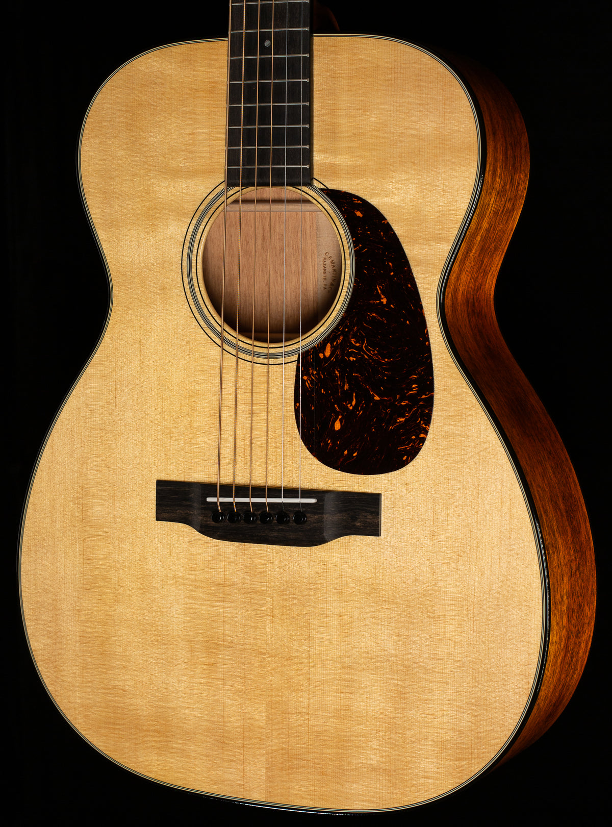 Martin 00-18 2024 Spec (365)