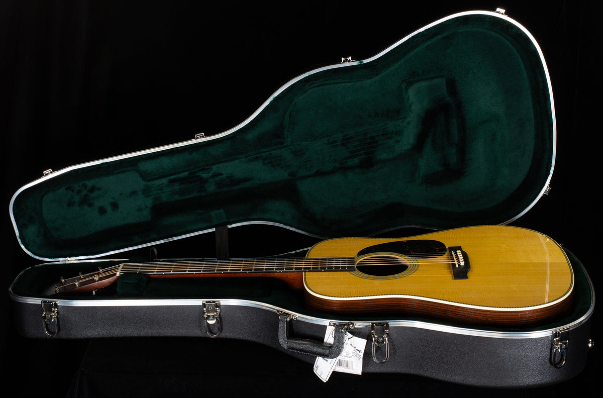 Martin HD-28E 2024 Spec (639)