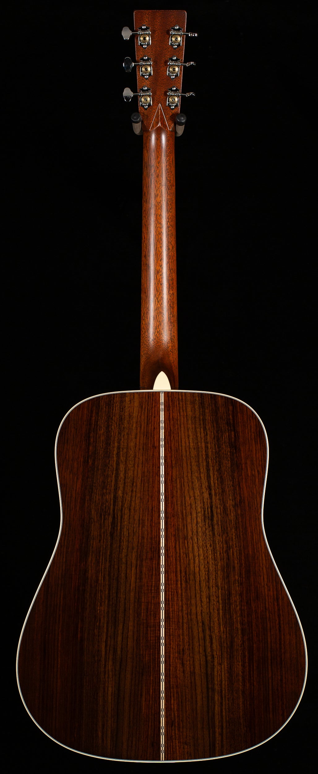 Martin D-28 Ambertone 2024 Spec (539)