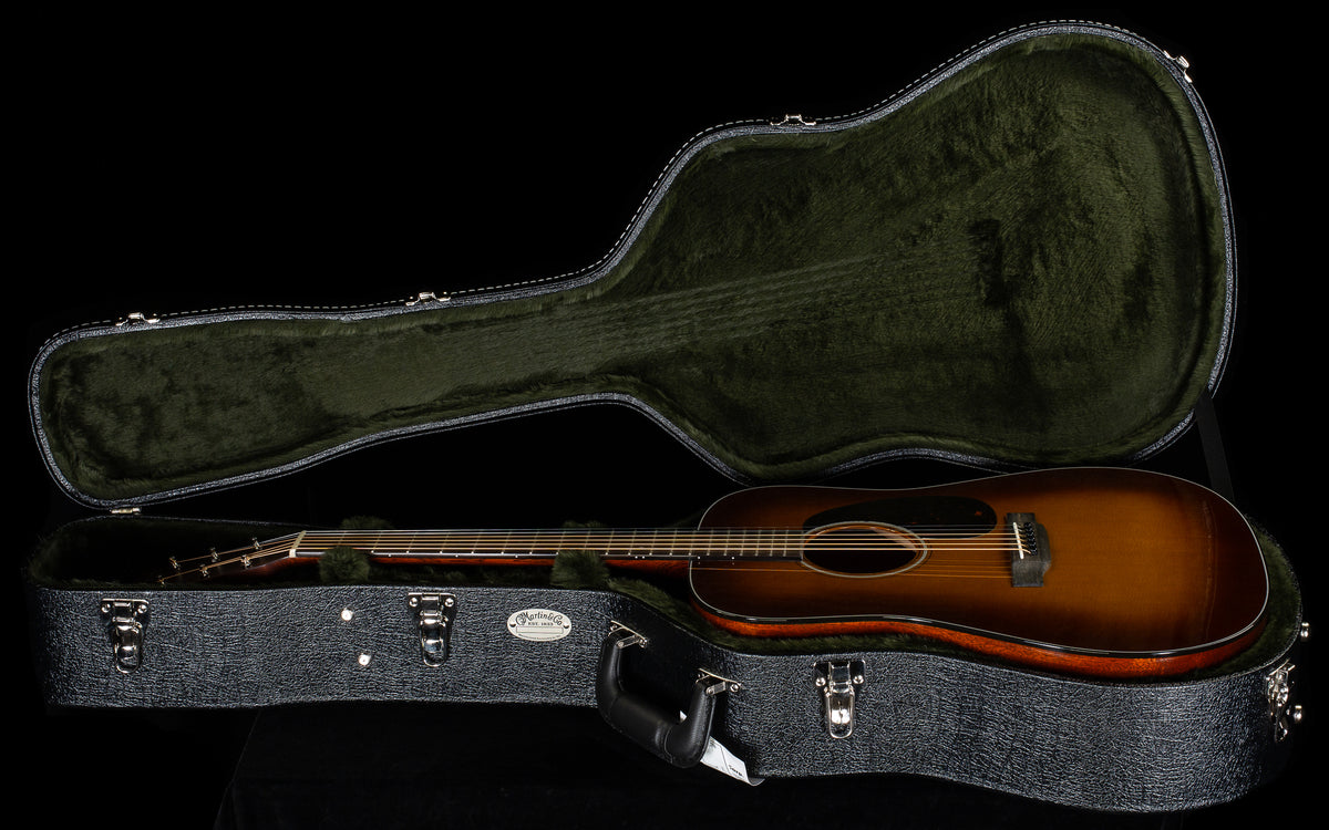 Martin D-18 Ambertone (546) - Willcutt Guitars