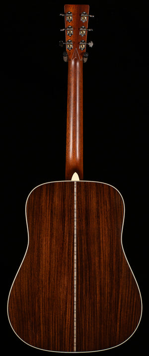 Martin D-28 (935)