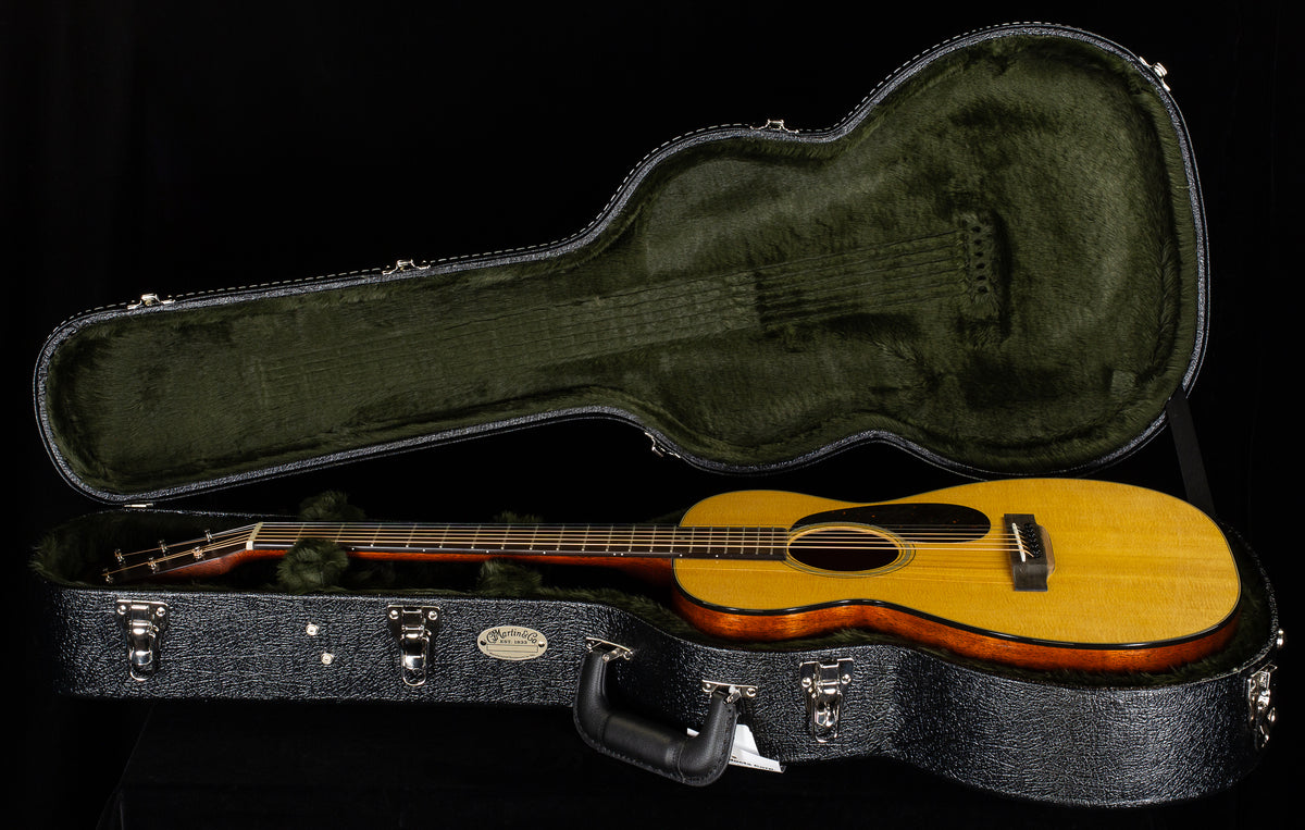 Martin 0-18 Reimagined (104)